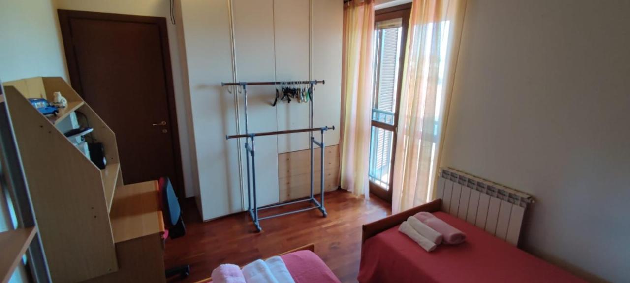 Appartamento Vicino Malpensa Vanzaghello Buitenkant foto